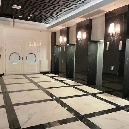 Apartment Hanza Tower Deluxe Jacussi & Sauna & Pool *